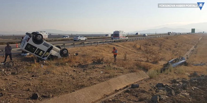 Nurdağı'nda trafik kazası: 16 yaralı