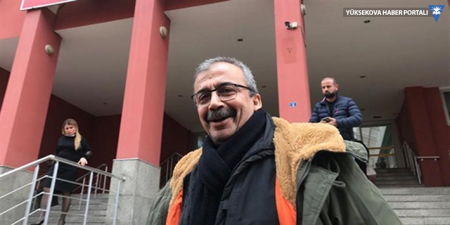 Anayasa Mahkemesi: Sırrı Süreyya Önder'in ifade özgürlüğü ihlal edildi