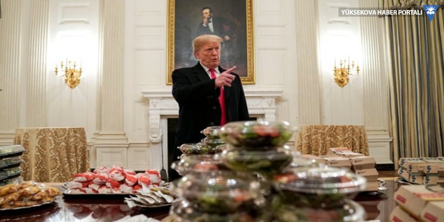 Beyaz Saray'da personel yok: Trump konuklarına fast food ikram etti!