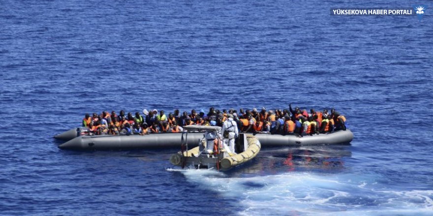 Akdeniz'de mülteci botu battı: 117 ölü
