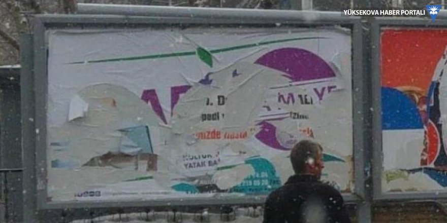 Ağrı ve Tatvan’da da HDP afişleri toplatıldı