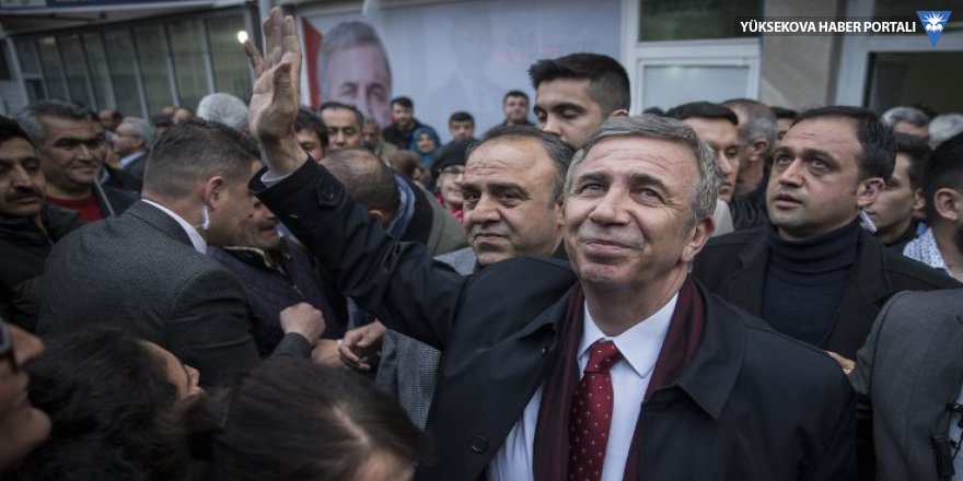 Mansur Yavaş: Kürtçe slogan yazan adam atılacak