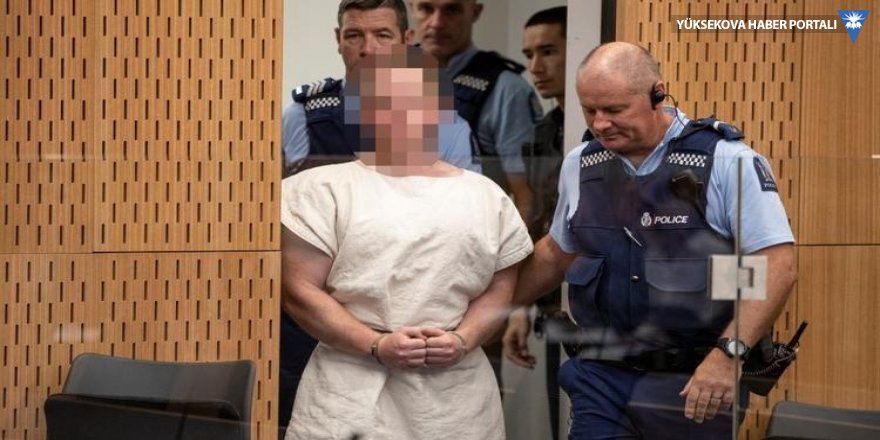 Yeni Zelanda'da iki camiye saldıran ve 49 kişiyi katleden Tarrant mahkemeye çıkarıldı