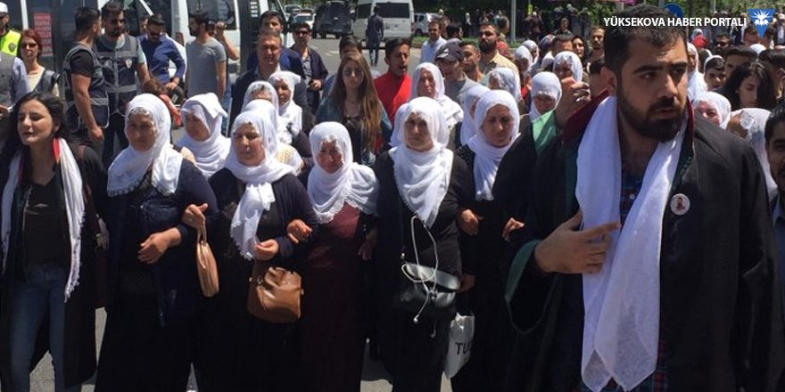Diyarbakır'da annelere tazyikli müdahale