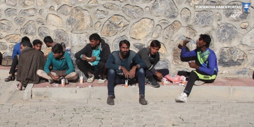 Van'da 9 göçmen yakalandı