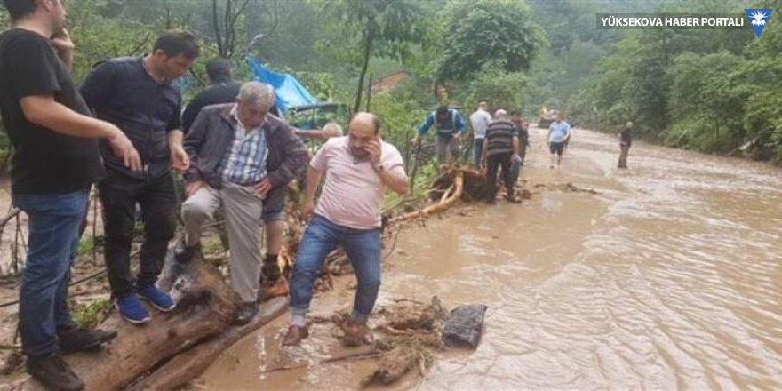 Trabzon'da sel felaketi: 6 kişi öldü, 4 kişi aranıyor