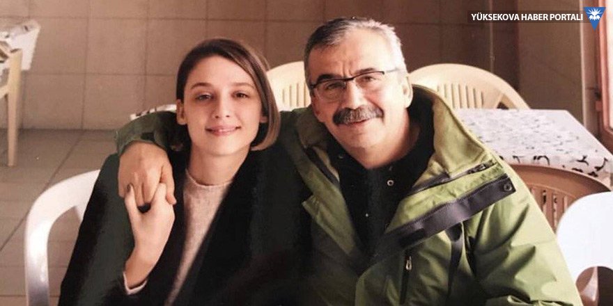Sırrı Süreyya Önder'in kızı: Babam niye cezaevinde biliyor musunuz?