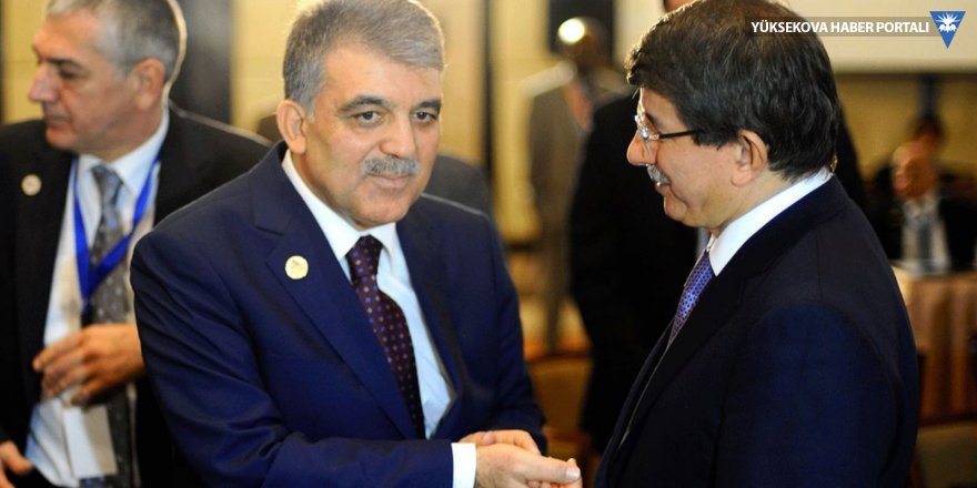 Nagehan Alçı: Gül, Davutoğlu'nu kesinlikle yeni partinin içinde istemiyor