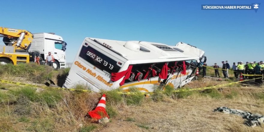 Cizre otobüsü, Aksaray’da devrildi: 41 yaralı