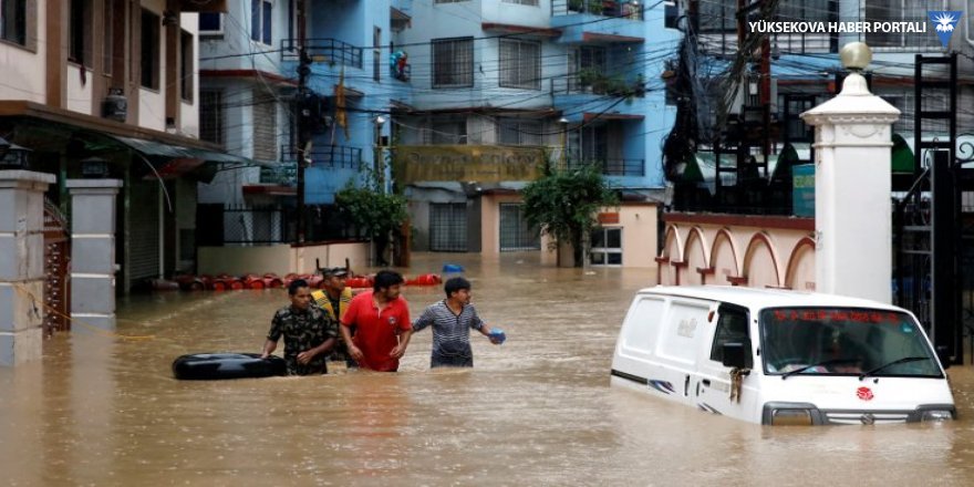 Nepal'de sel: 47 kişi öldü