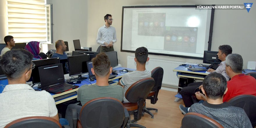 Hakkari'de kamu personellerine siber güvenlik eğitimi