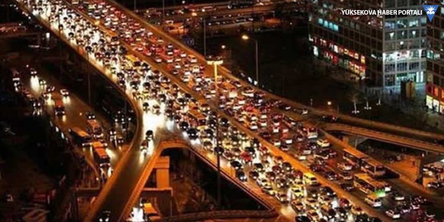 ‘İstanbul trafiğinin akış hızı 2019'da 3.7 km yavaşladı’