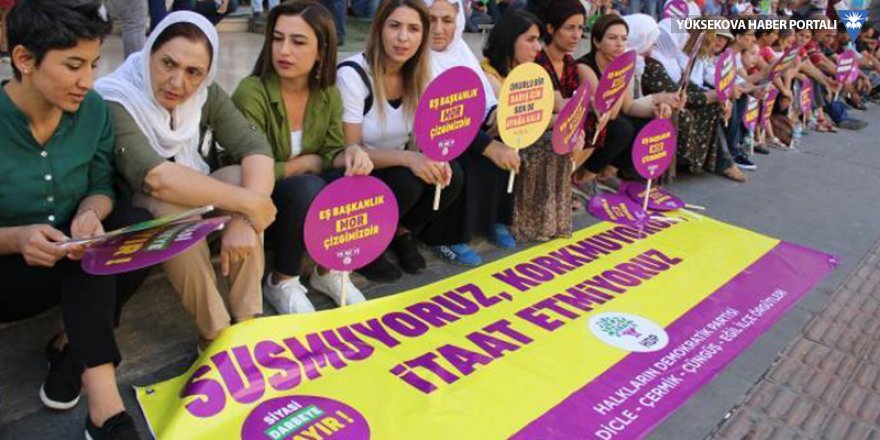 HDP'li belediyelere kayyım atanmasının 17. gününde protestolar sürüyor: "Susmuyoruz, korkmuyoruz, itaat etmiyoruz"