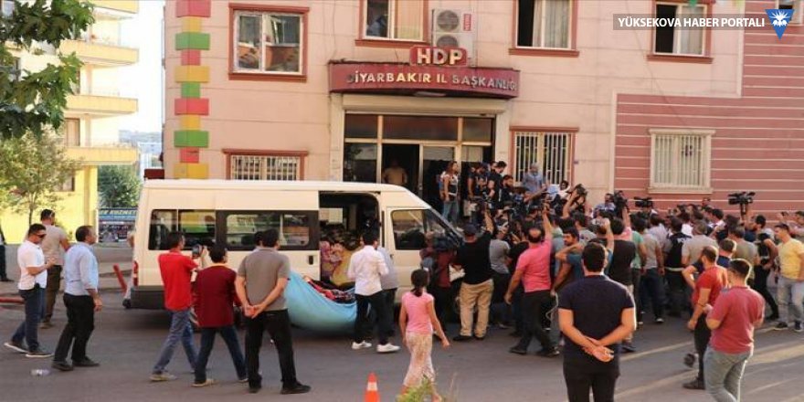 HDP’lilere ‘battaniye’ soruşturması: Nereye götürdünüz, talimatı kimden aldınız?