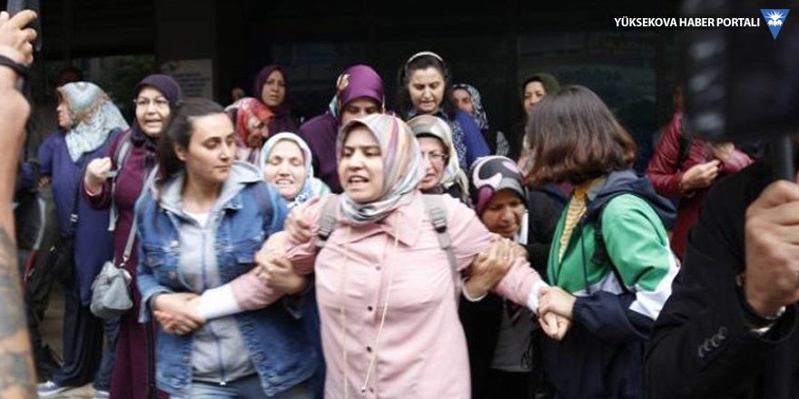 Polisten 'Harbiyeli Anneler'e gözaltı