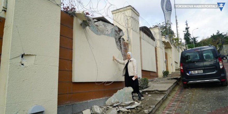 AK Partili Belediye Unakıtan'ın çatısını yıktı
