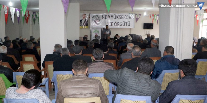 HDP'den Yüksekova'da halk toplantısı: Eksiklik bizde, halkta değil