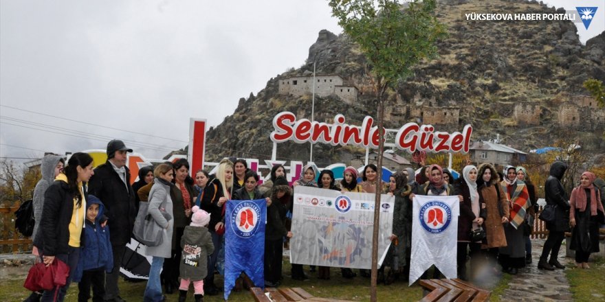 Girişimci kadınlar Çukurca'yı gezdi