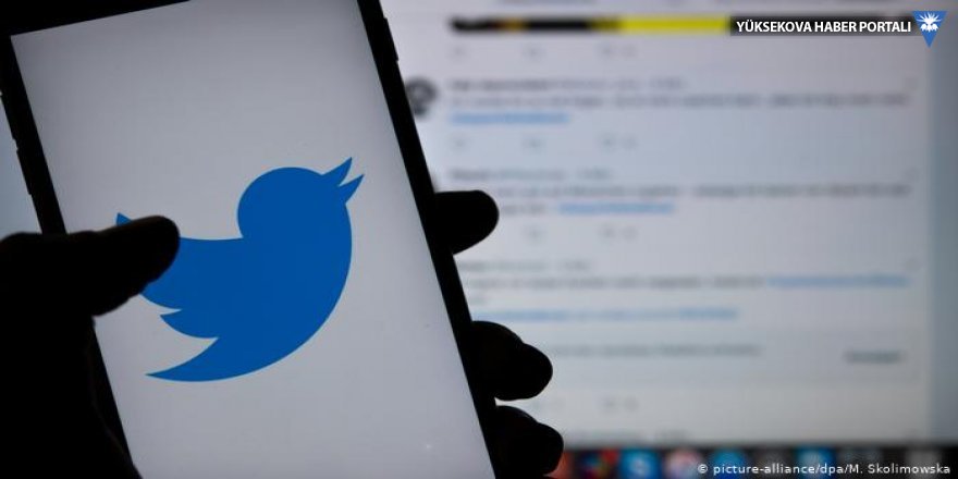 Twitter ve Facebook manipülasyon yapan binlerce hesabı kapattı