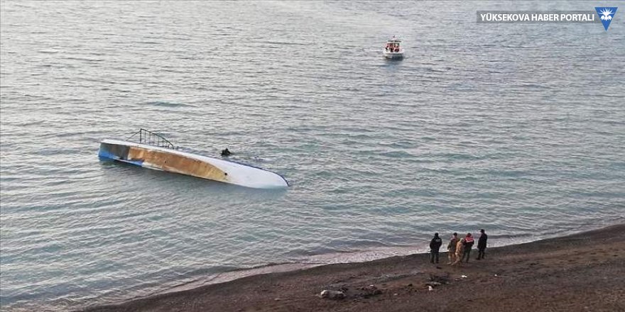 Tekne faciası sonrası Van Gölü'nde önlemler artırıldı