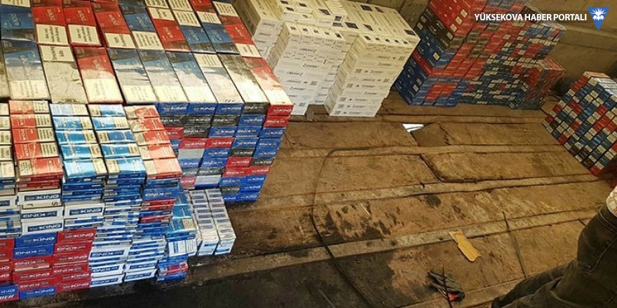 Bitlis'te iki tırda 5150 paket kaçak sigara bulundu