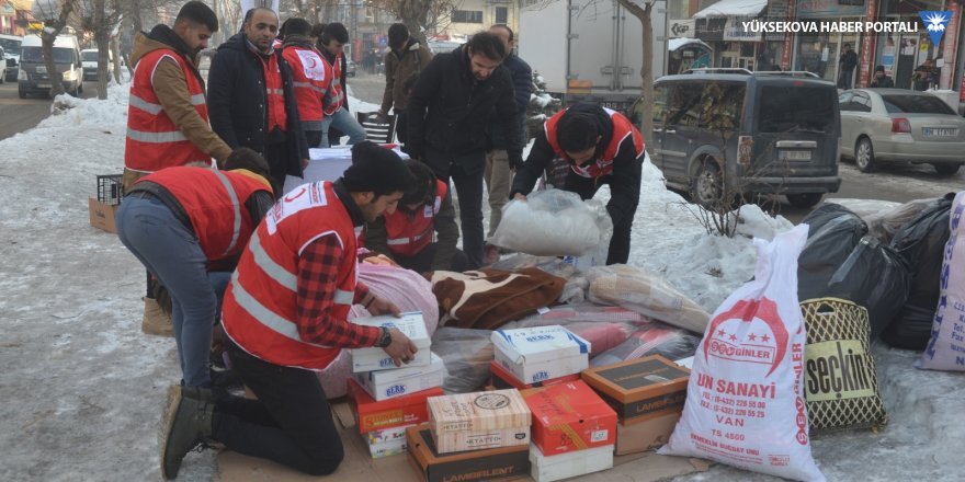 Kızılay Yüksekova Şubesinden depremzedeler için yardım kampanyası