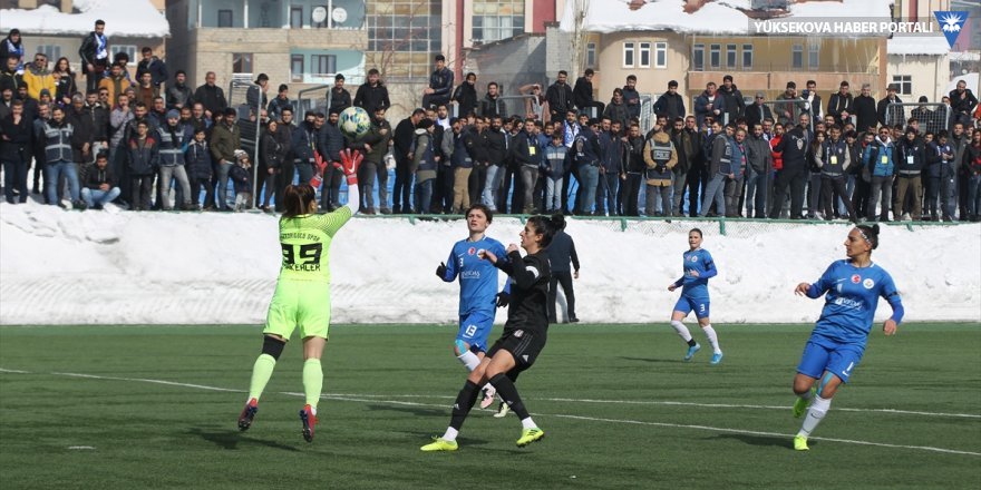 Hakkarigücüspor, Beşiktaş'a 4-1 yenildi
