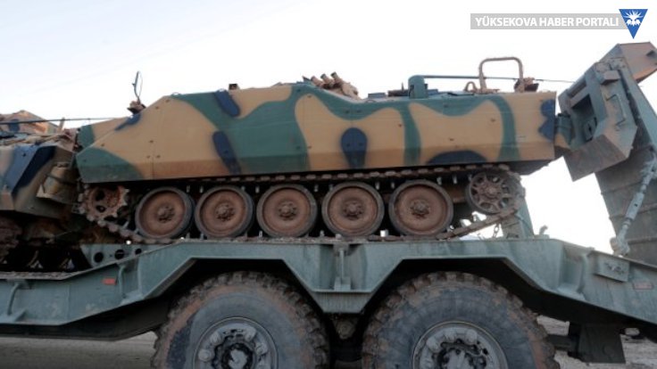 Rusya: Türkiye, İdlib'e yüzlerce askeri araç gönderiyor