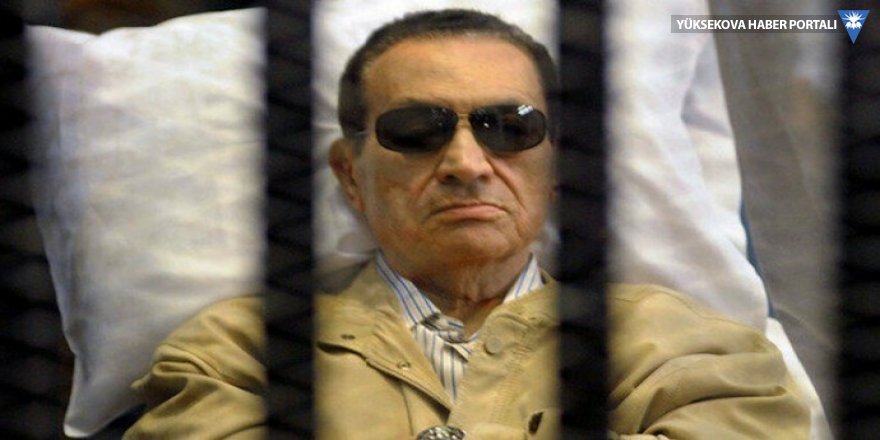 Mısır'ın devrik cumhurbaşkanı Hüsnü Mübarek öldü