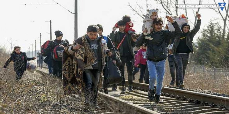 Mültecilere gazlı saldırı,AB sınıra güç gönderiyor