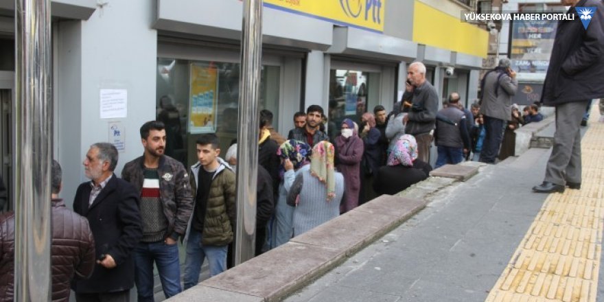 Diyarbakır’da PTT Şubeleri dolup taştı: Faturaları ödemezsek elektriği kesecekler