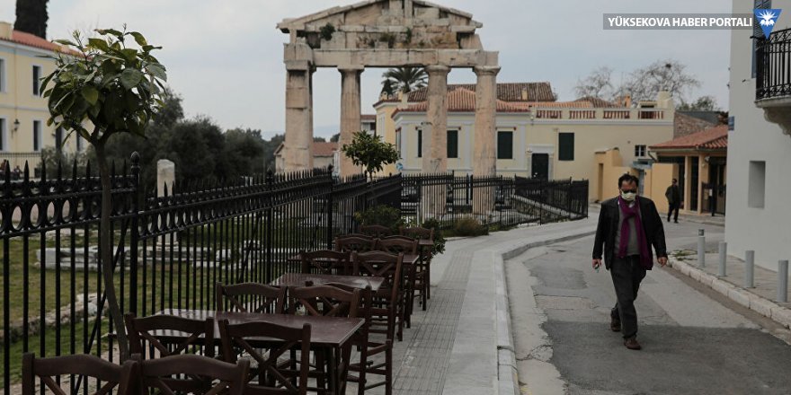 Yunanistan’da sokağa çıkma yasağı ilan edildi