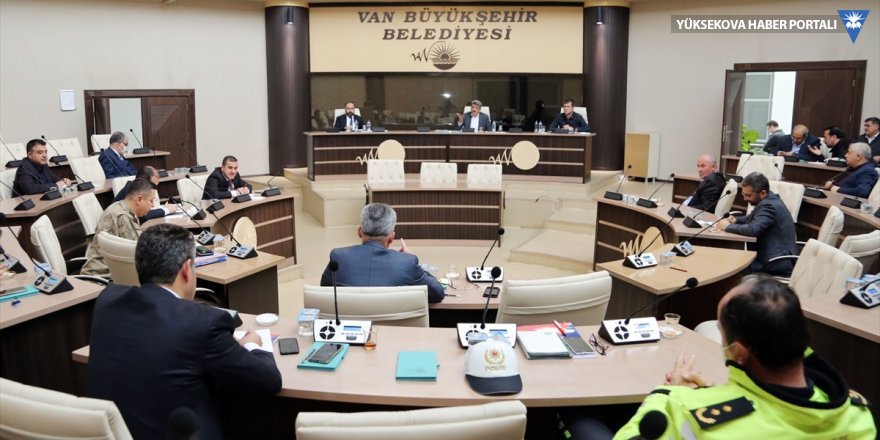 Van'da şehirler arası seyahat izinleri için komisyon oluşturuldu