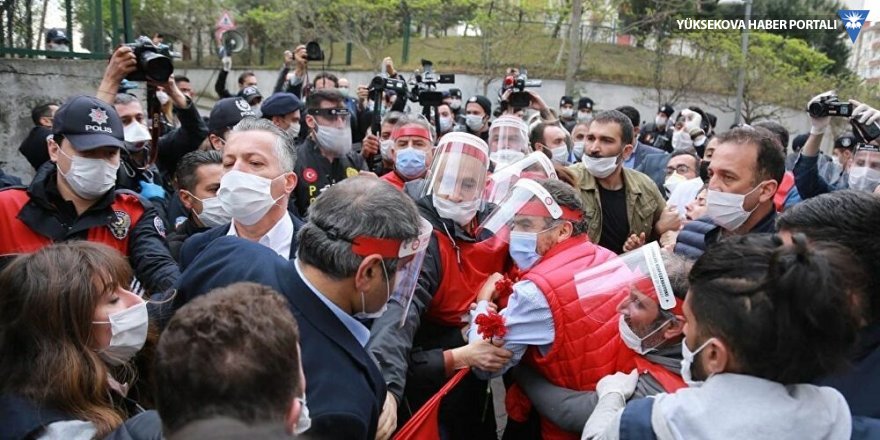 İçişleri Bakanlığı: 1 Mayıs Türkiye'de 184 etkinlikle kutlandı, İstanbul'daki olayların sorumluluğu DİSK'e aittir
