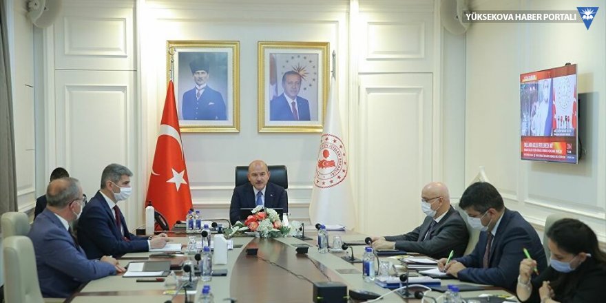 İçişleri Bakanı Soylu 81 ilin valisiyle Kovid-19 tedbirlerini değerlendirdi