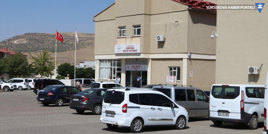 Bitlis'te seyir halindeki kamyondan düşen genç hayatını kaybetti