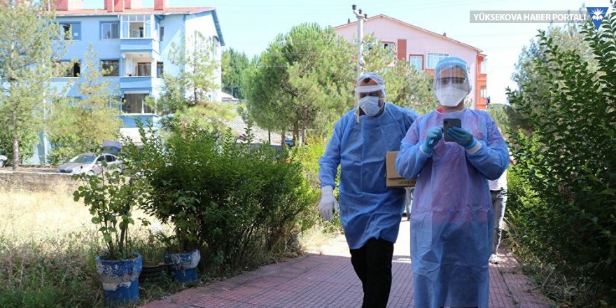 Türkiye'de son 24 saatte koronavirüs kaynaklı 72 can kaybı: 1815 kişiye hastalık tanısı konuldu