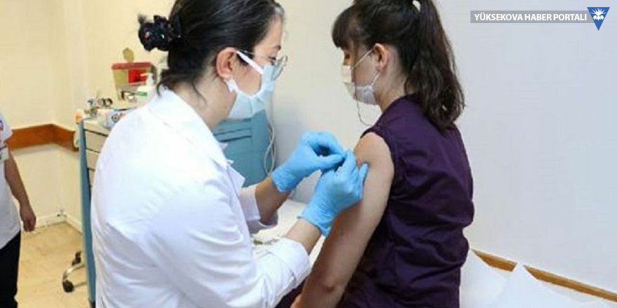Türkiye'de ilk koronavirüs aşısı geçen hafta yapıldı: '20 gönüllü aşılandı, ciddi yan etki yok'