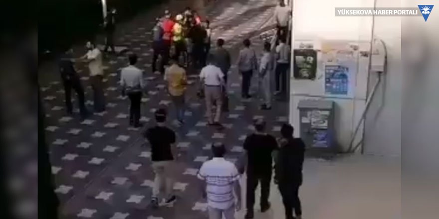 Şırnak'ta maske gözaltısı: Polis havaya ateş etti