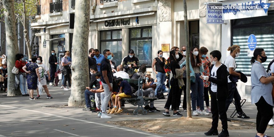 Fransa'da 17 Ekim'den itibaren belirli saatlerde sokağa çıkma yasağı uygulanacak