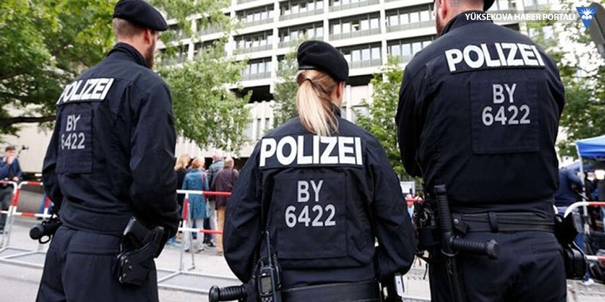 Almanya'da Türkiye’ye casus yazılım sattığı iddia edilen firmaya baskın