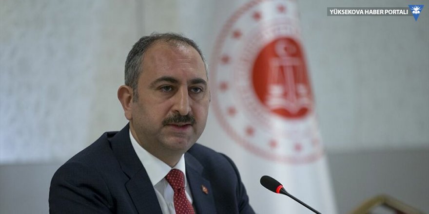 Adalet Bakanı Gül’den hukuk fakülteleri açıklaması