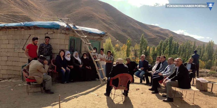 HDP Yüksekova'da köy ziyaretlerine devam ediyor