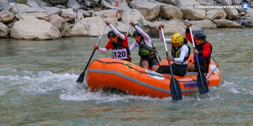 Zap'da Türkiye Rafting Şampiyonası devam ediyor