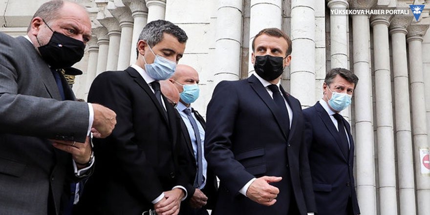 Macron: Fransa boyun eğmediği için saldırı altında