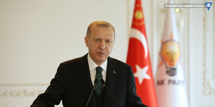 Erdoğan: Arınç'a, 'Sen bizi daha çok üzdün, ellerinde Kürtlerin kanı olan adamları başımıza çıkarıyorsunuz' dedim