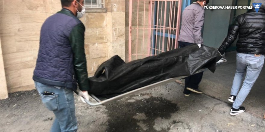 İran sınırında 3 cenaze bulundu