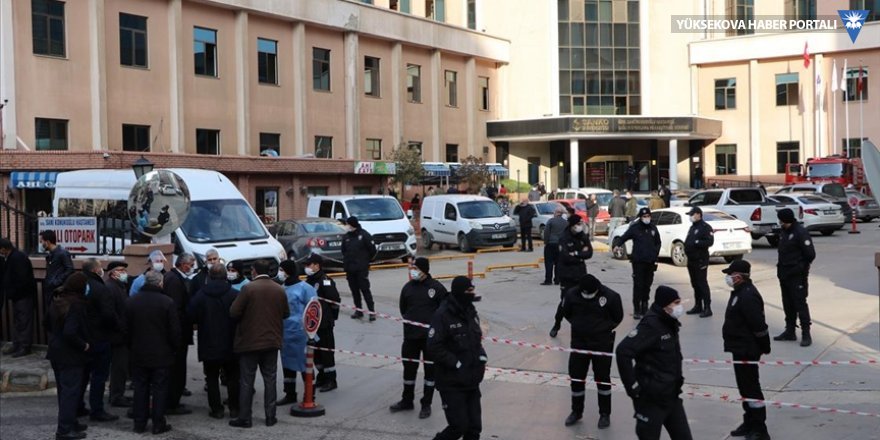 Gaziantep'teki hastanede çıkan yangında hayatını kaybedenlerin sayısı 10'a yükseldi
