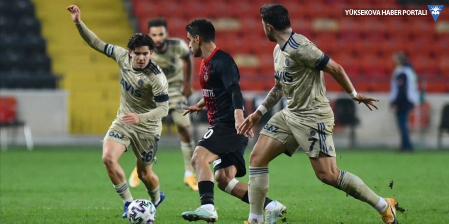 Fenerbahçe'nin deplasmandaki galibiyet serisine Gaziantep freni