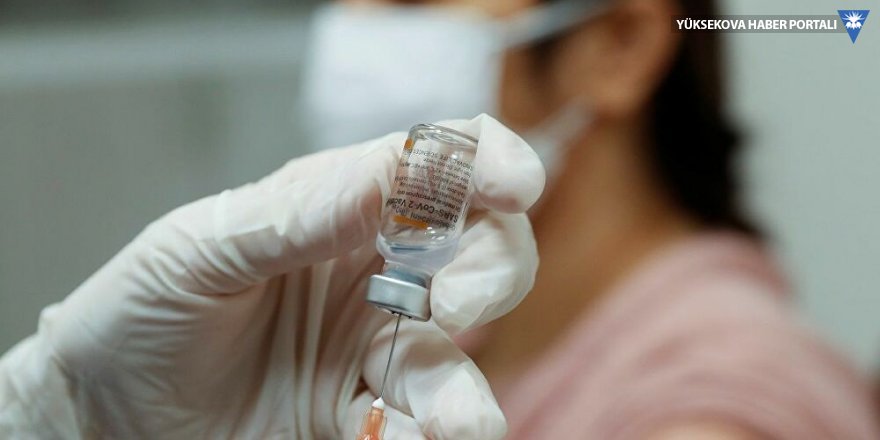Kovid-19 aşısı yaptıran sağlık çalışanı sayısı 800 bini geçti